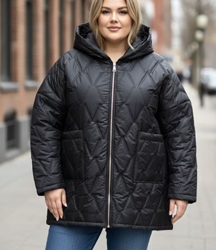 Immagine di CURVY GIRL QUILTED JACKET WITH DIAMOND PATTERN